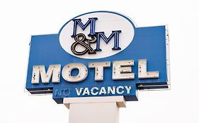 M&M Motel